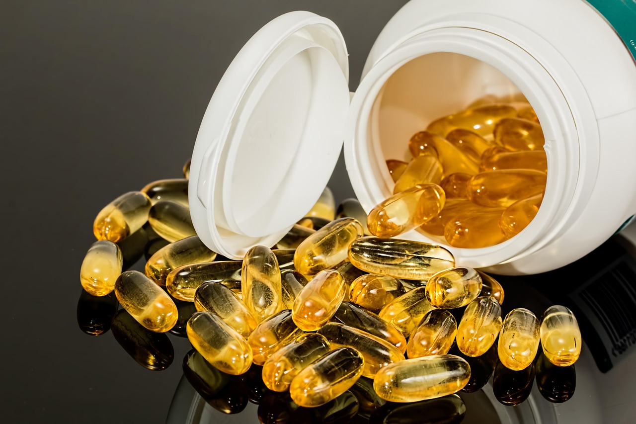 Capsules, pills, health — Dr. Rodolfo Giraldi Strengthening Patient Outcomes With a Multidisciplinary Medical Approach