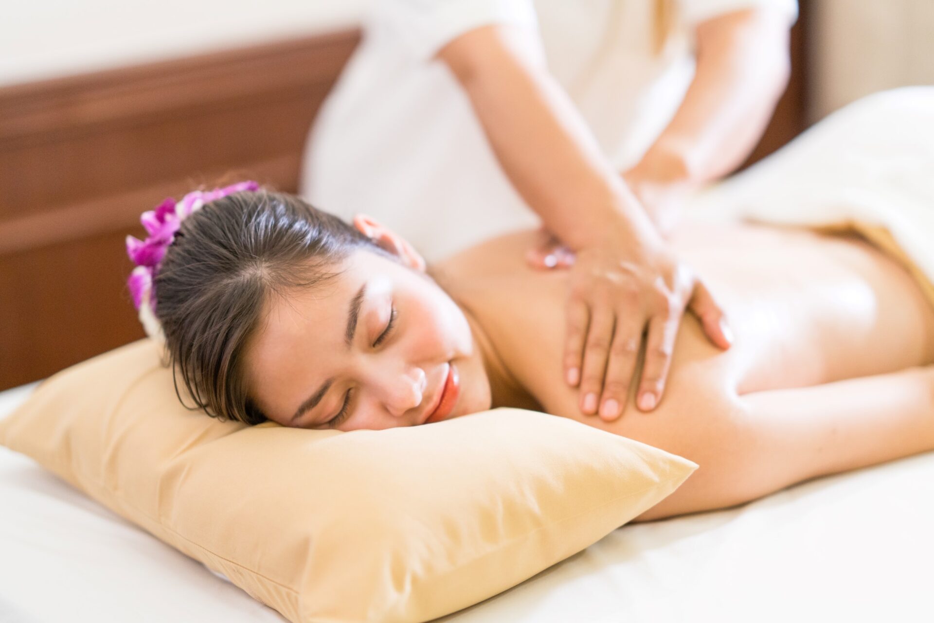 Unlock a Refined Wellness Experience With Massage Outcall London Services